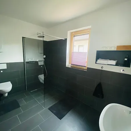 Hotel Altes Kelterhaus & Plein By Markus Plein Wintrich