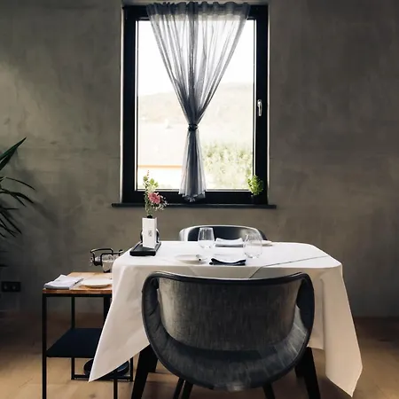 Altes Kelterhaus & Plein By Markus Plein 4* Wintrich