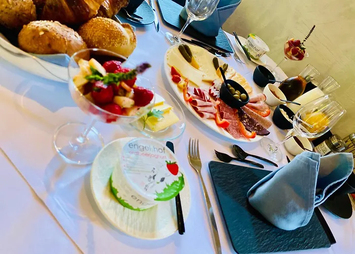 Altes Kelterhaus&plein By Markus Plein