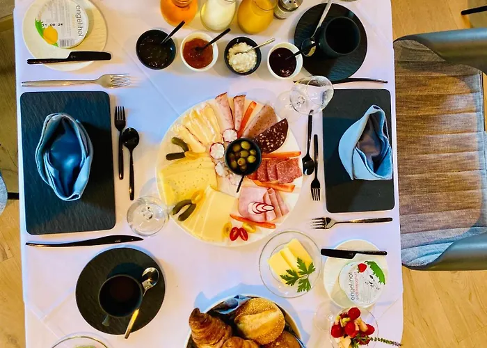 Altes Kelterhaus & Plein By Markus Plein מלון וינטריך