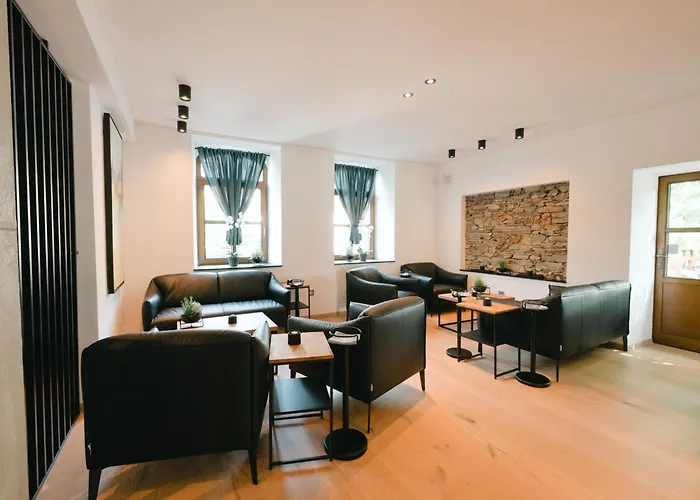 Altes Kelterhaus&plein By Markus Plein Hotel *