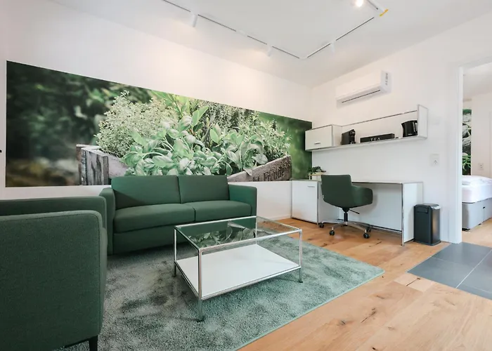 Altes Kelterhaus&plein By Markus Plein * Wintrich